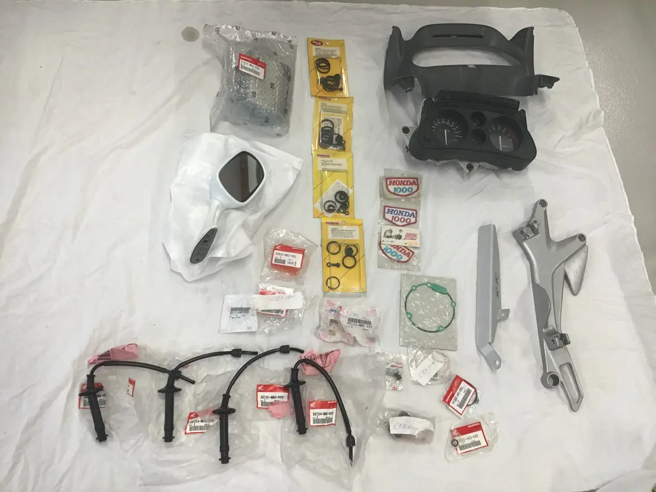 Billede 1 - Honda CBR 1000 SC 24 nye og brugte dele