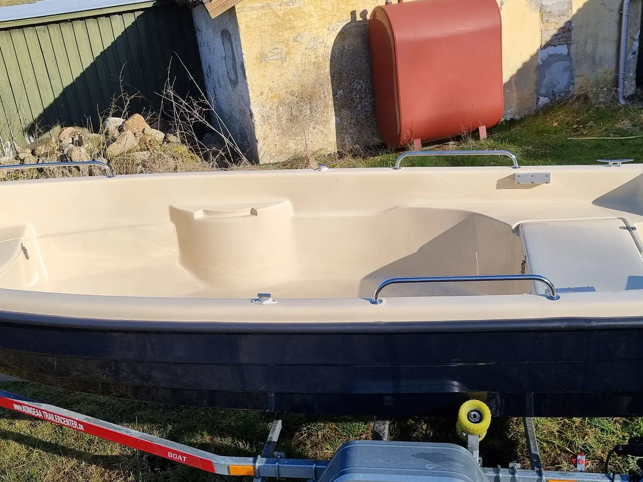 Billede 6 - Jolle på Trailer + ældre 8 Hk Mariner.