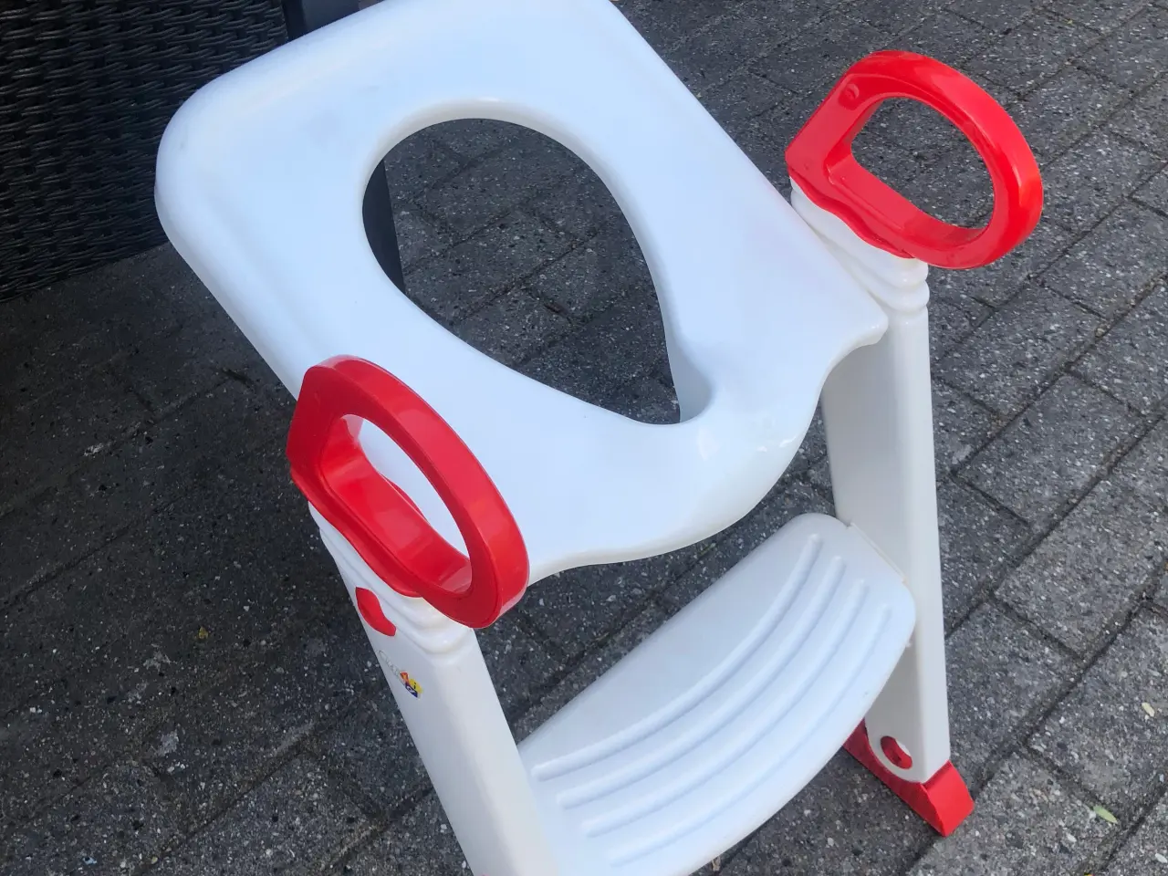 Billede 2 - Toilettræner 