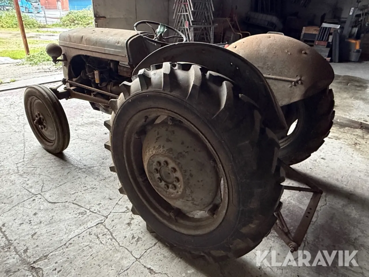 Billede 3 - Veteran traktor Ferguson Tea-20 littel grey