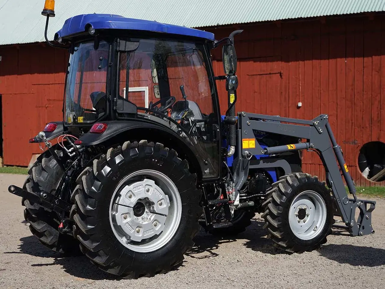 Billede 8 - Traktor Lovol 75 hk 4WD med frontlæsser, Stage V
