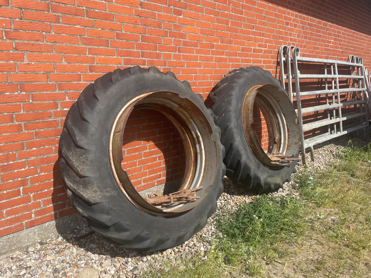 Billede 2 - Tvillingehjul sælges 