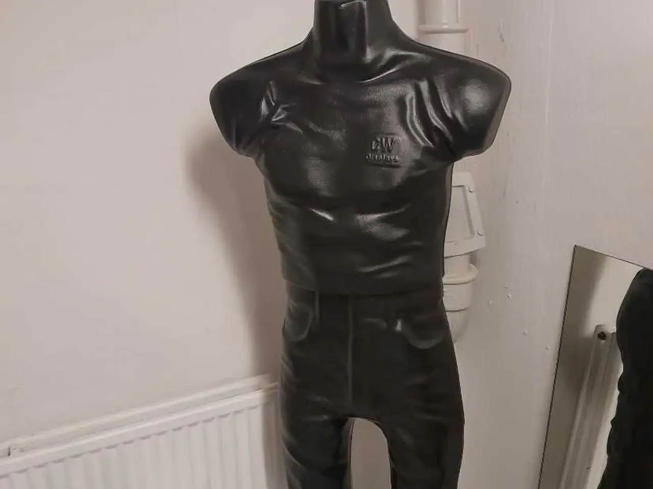 Billede 2 - Sort mannequin fra GW Outdoor,