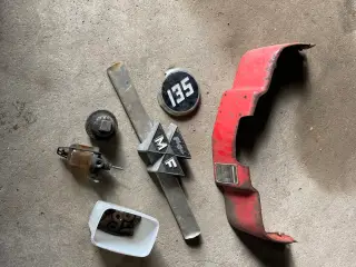 Ma 135 dele