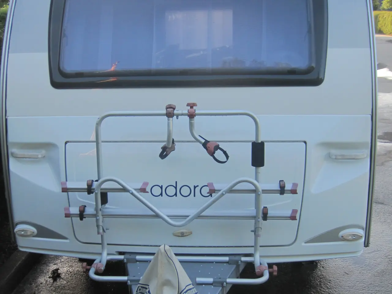 Billede 4 - Campingvogn ADRIA  ADORA 472 LU R Årgang 2012
