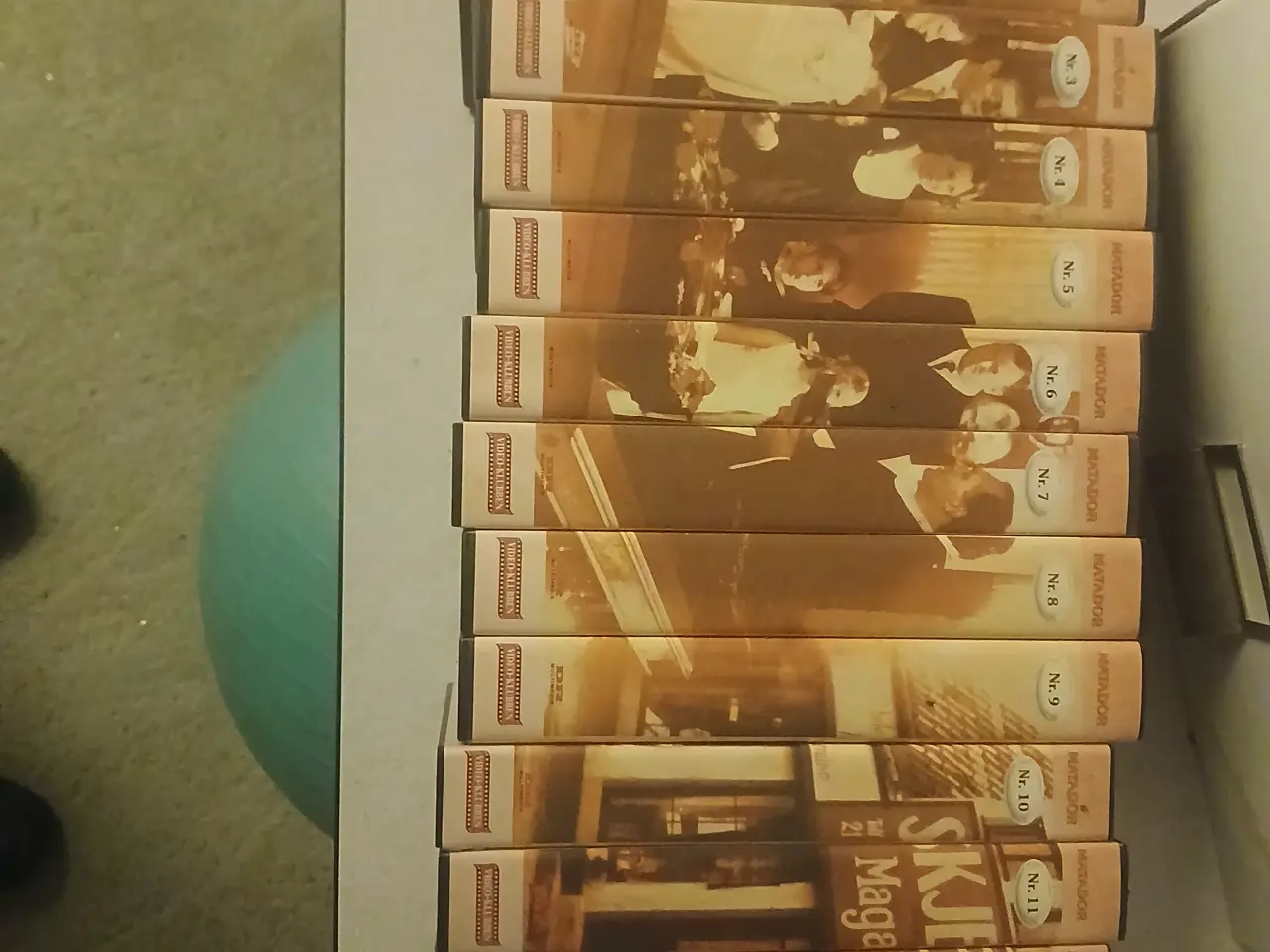 Billede 1 - Matador på vhs alle afsnit