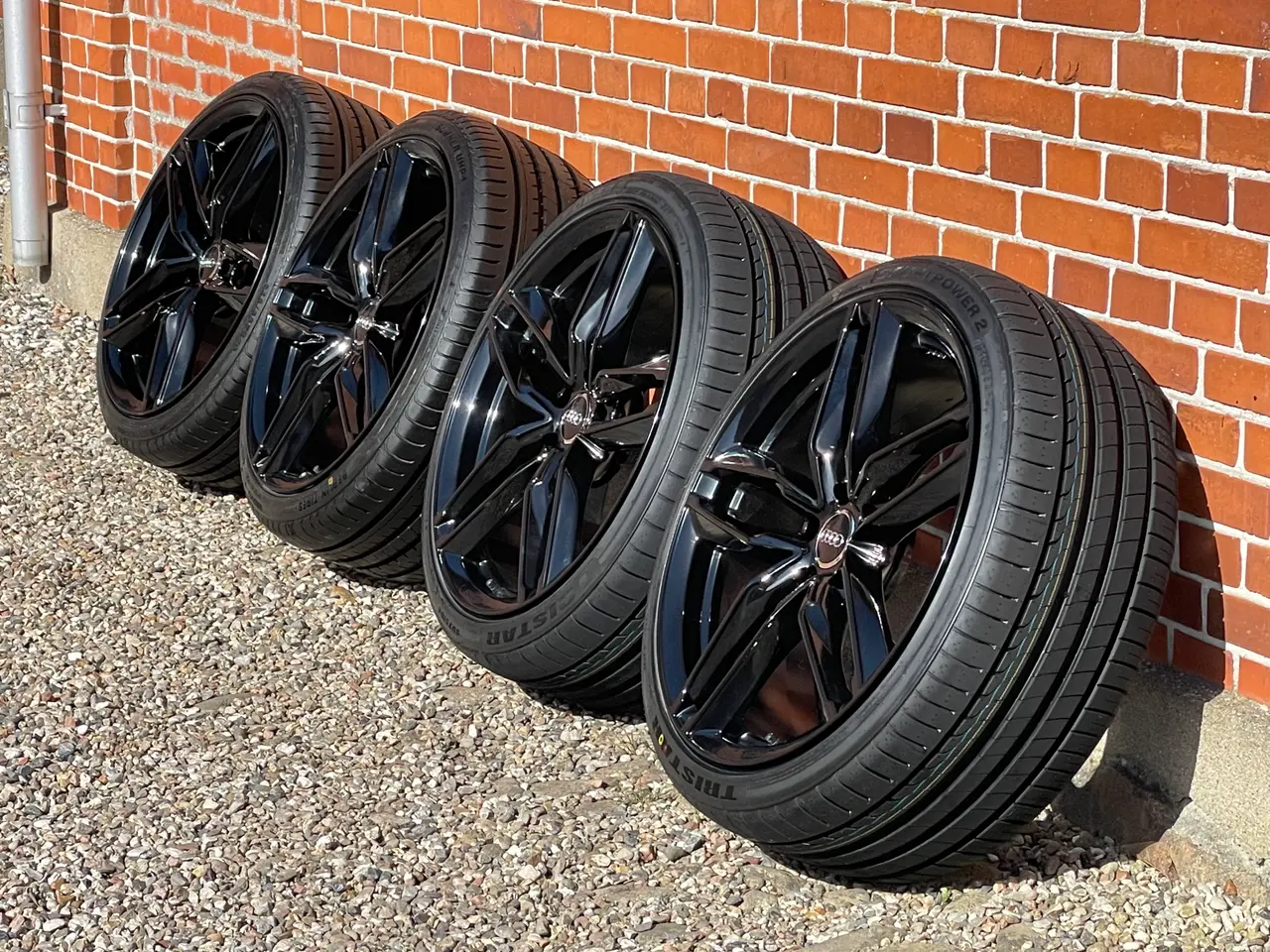 Billede 5 - Alufælge 245/35 R20 krydsmål 5x112 100% mønster 
