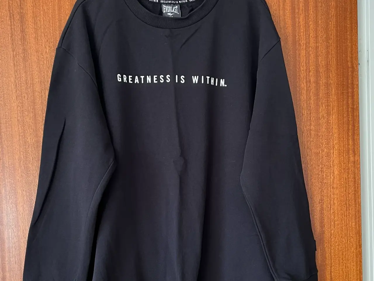 Billede 3 - Ny Everlast sweatshirt