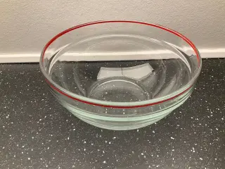 Glas skål