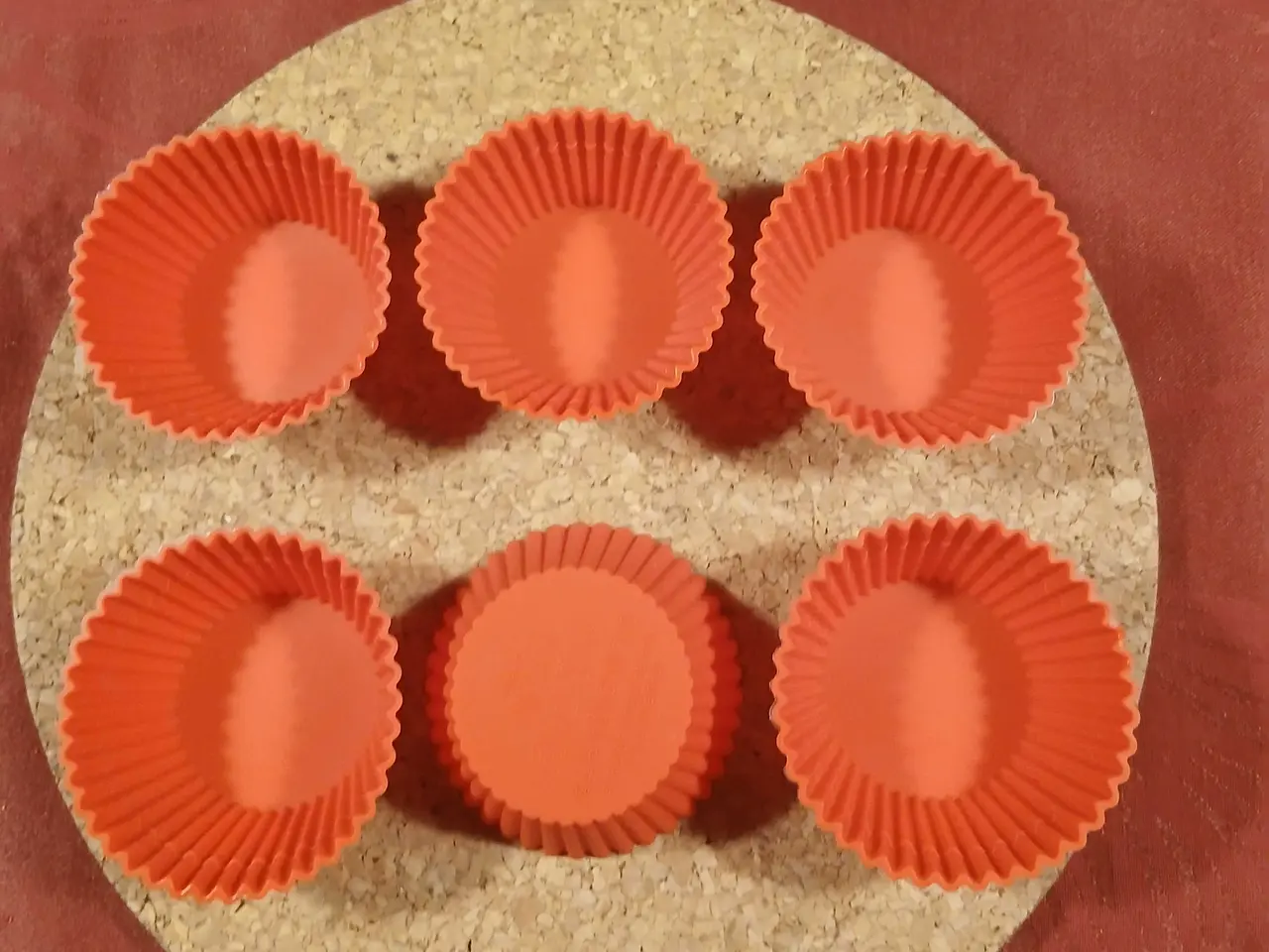 Billede 3 - Silikone muffins kageforme, 6 stk