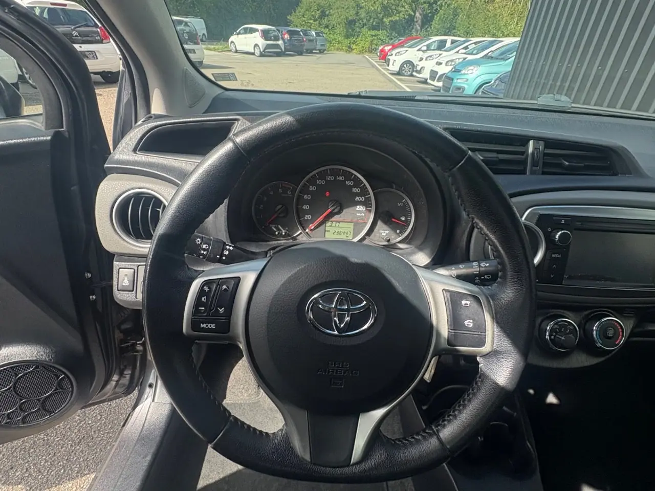 Billede 13 - Toyota Yaris 1,4 D-4D T2 Touch