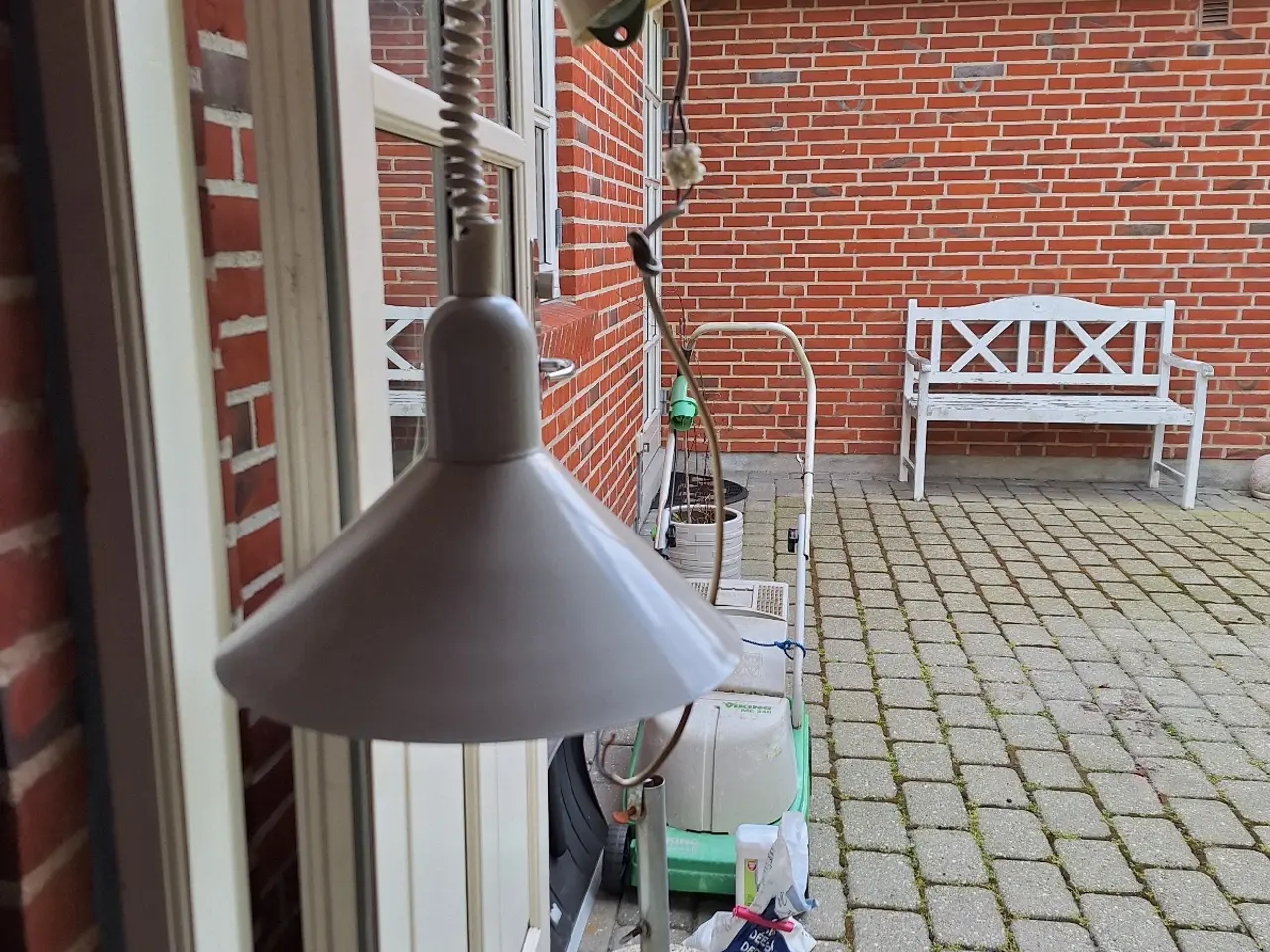 Billede 2 - Gammel køkken lampe