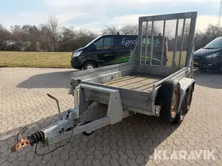 Maskintrailer Brenderup RT 2400 med læsserampe