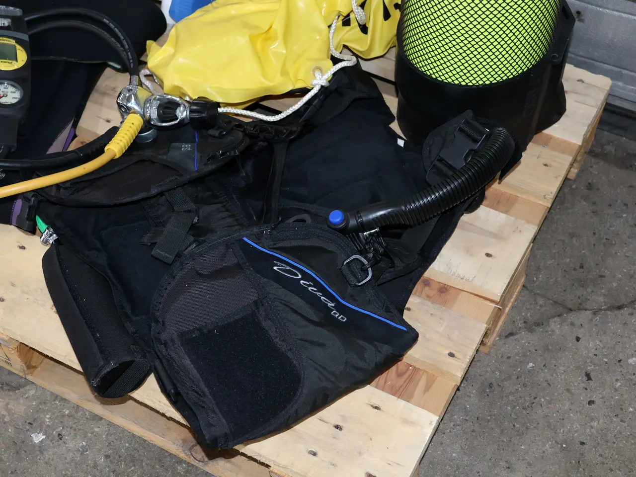 Billede 5 - Dykker udstyr: Sea Quest diva qd vest, iltflaske..