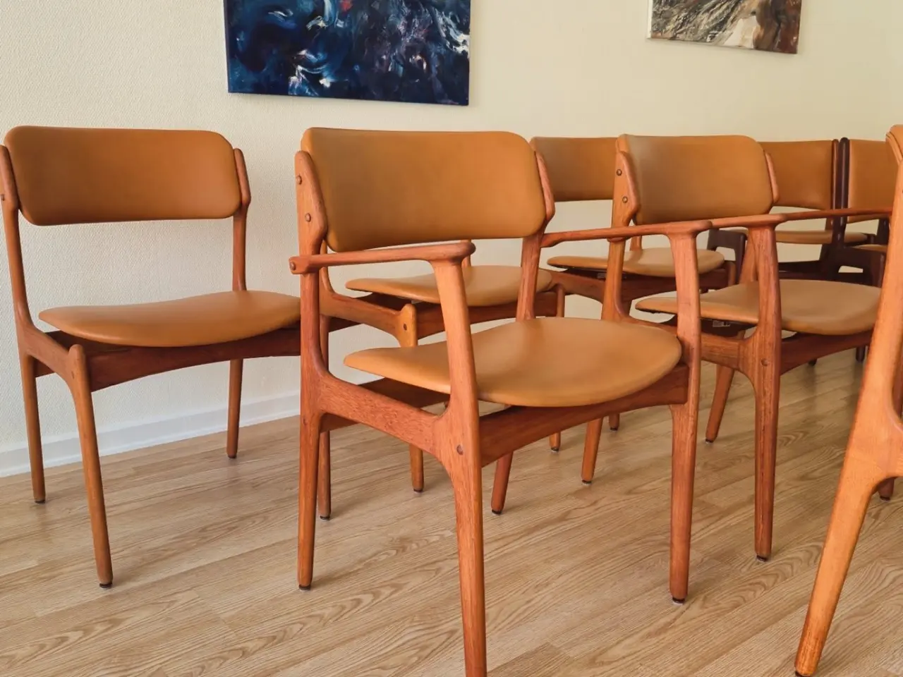 Billede 2 - Nypolstrede Erik Buch teak armstole