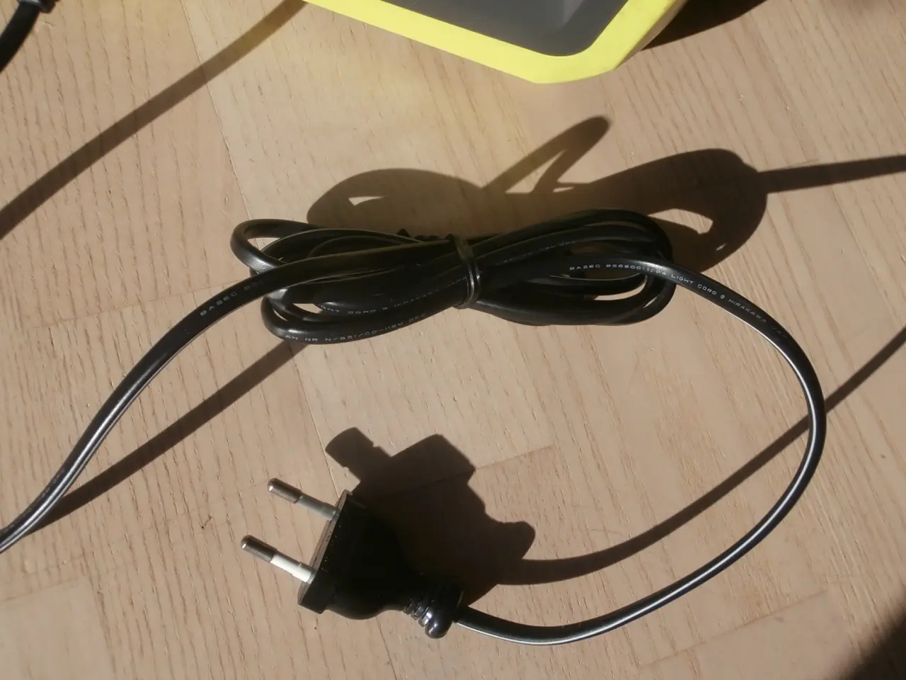 Billede 7 - RYOBI OPLADER TIL 36V BATTERIER 36V/1,7A