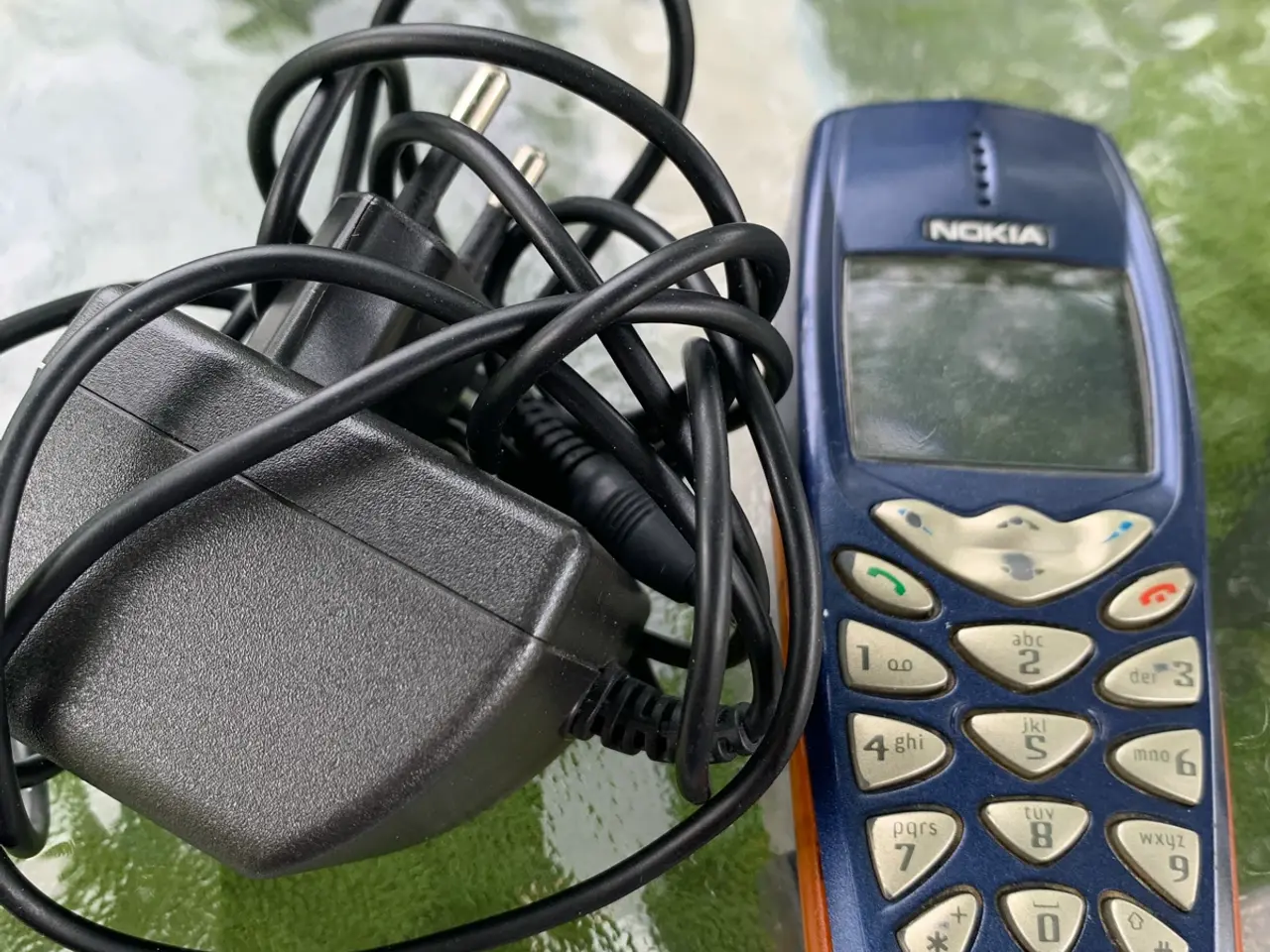 Billede 1 - Gammel Nokia telefon
