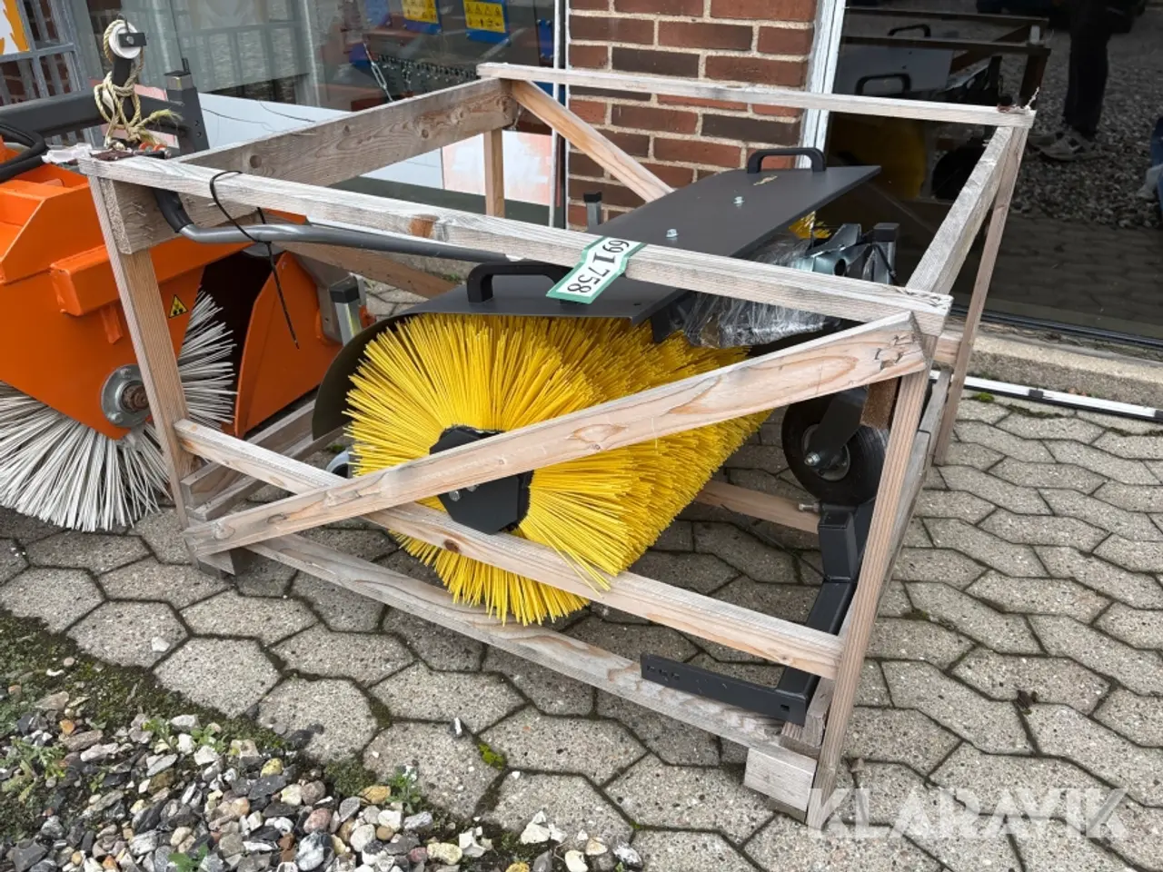 Billede 2 - Kost Stiga T-20450 sweeper