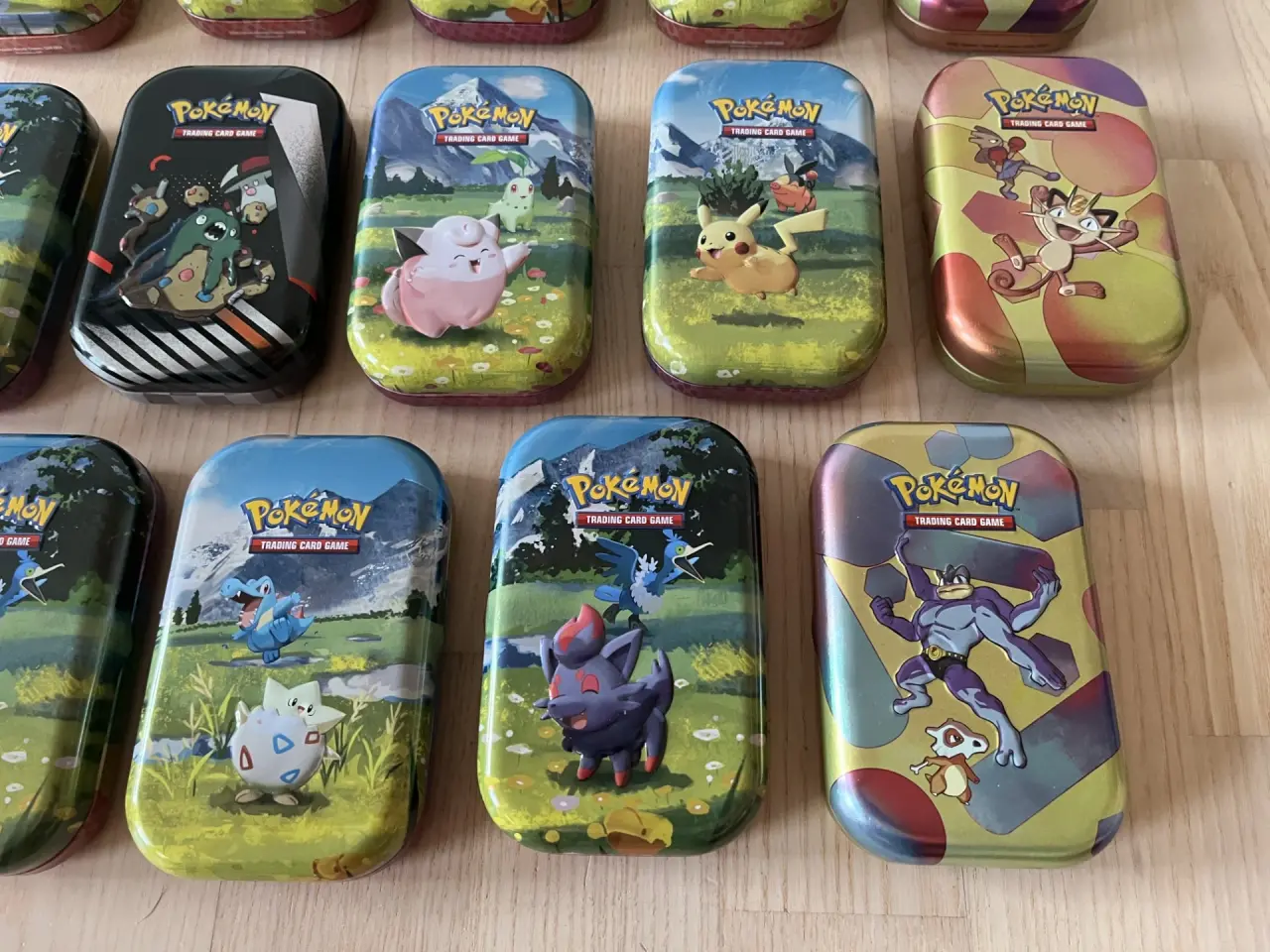 Billede 4 - 🎁 Pokémon kort i flot tin – 80 stk