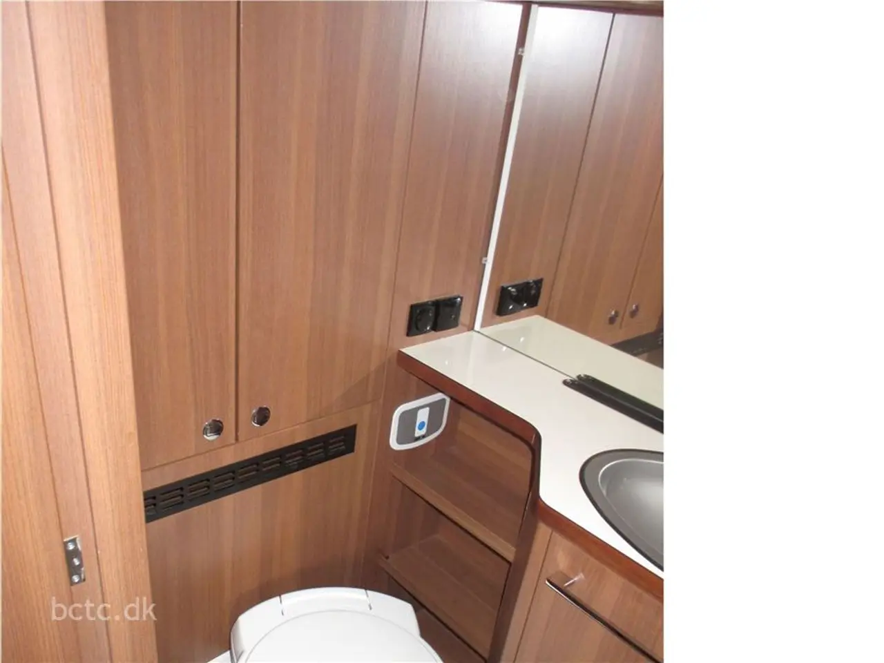Billede 37 - 2018 - LMC Cruiser Passion T713 AUT. Alde Winter
