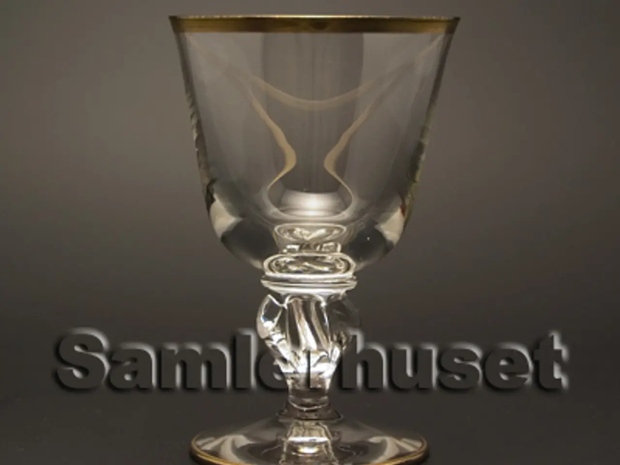 Billede 1 - Gammelholm m. bred guldkant Rødvinsglas. H:130 mm.