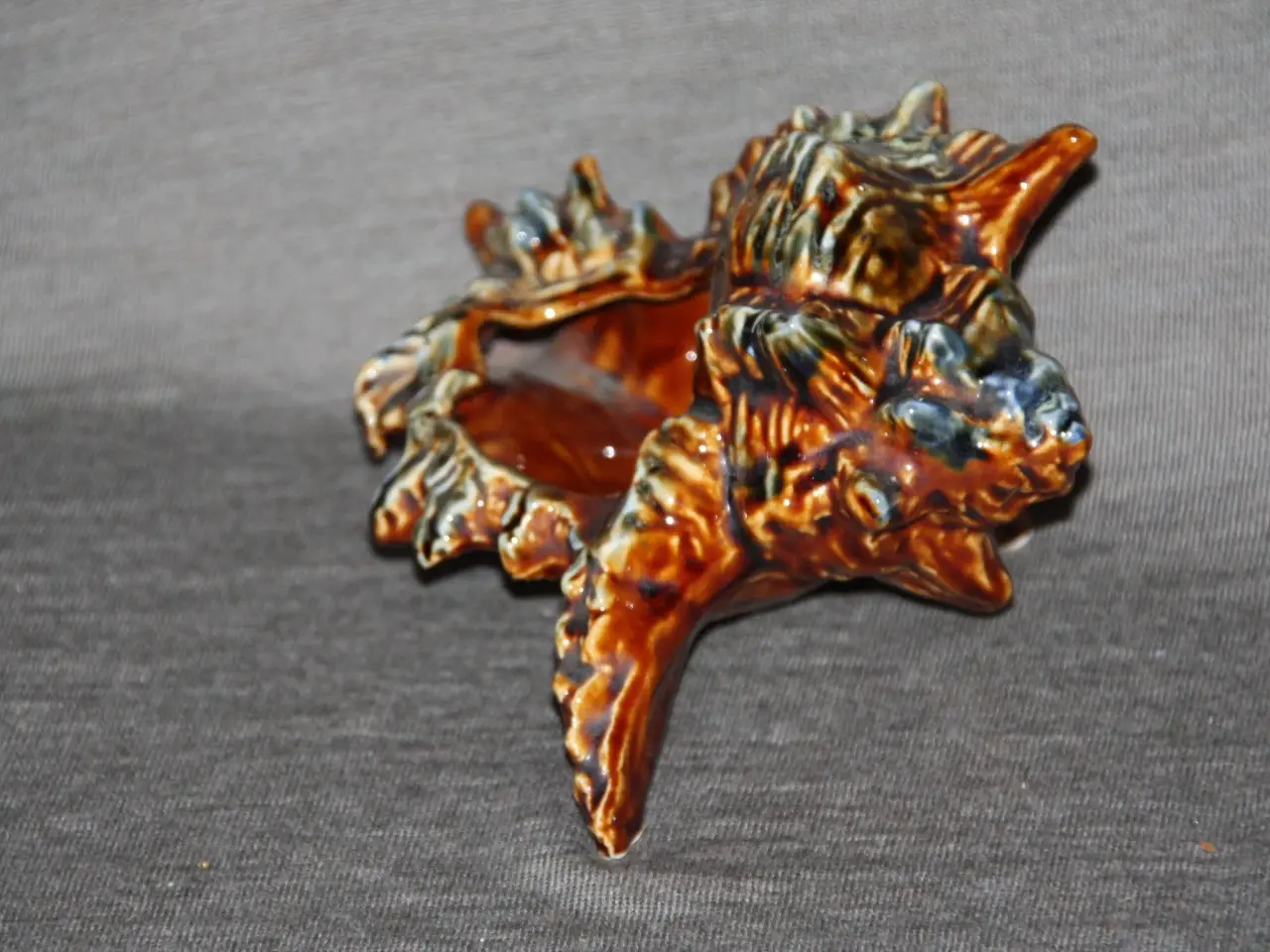 Billede 2 - Konkylie keramik skål 17 cm x 12 cm