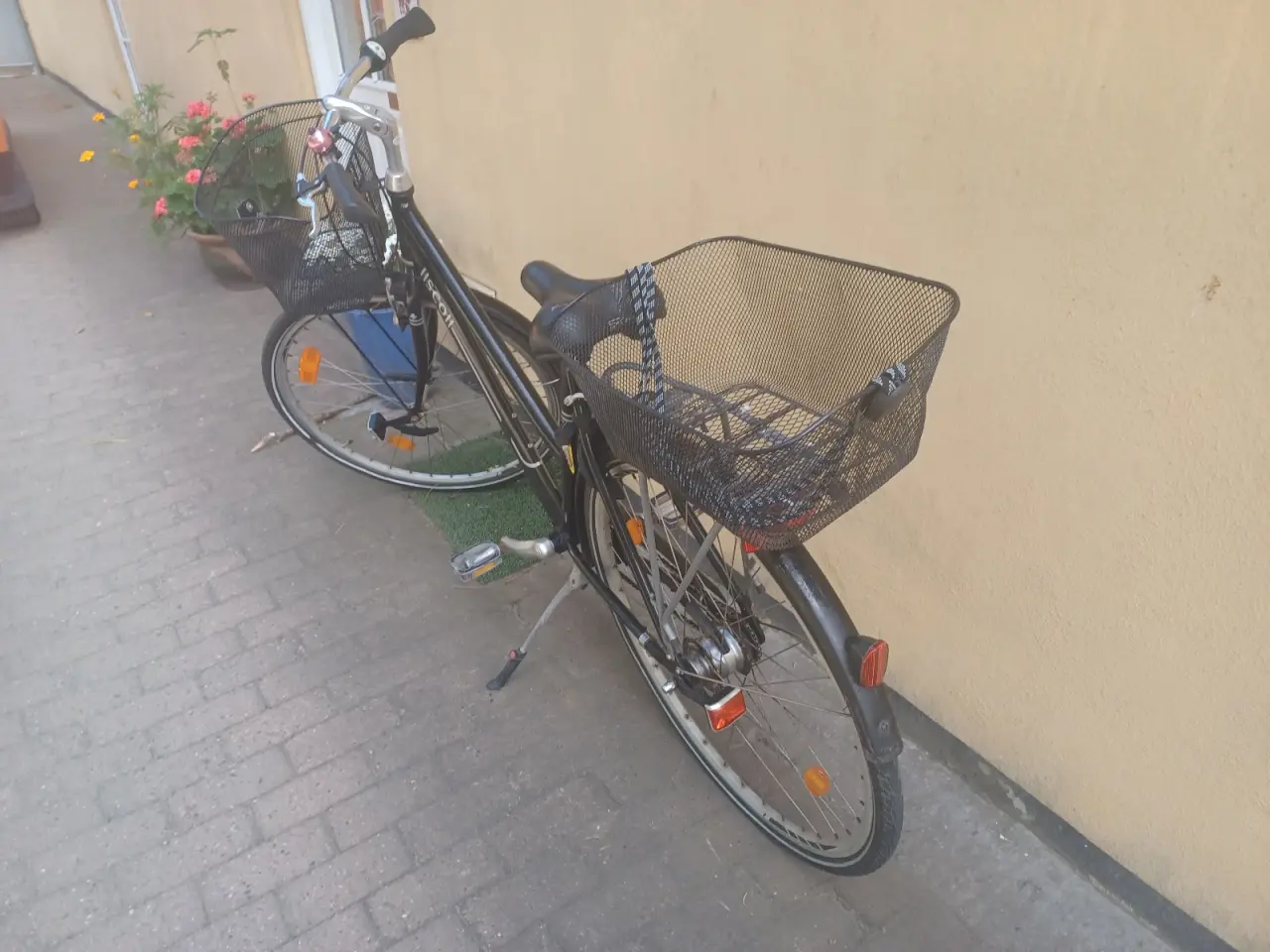 Billede 3 - Cykel SCO til pige/ung 28" hjul 16" stel