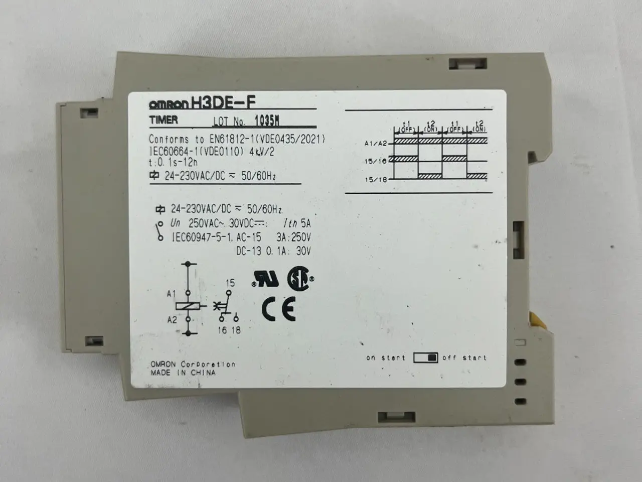 Billede 3 - Omron H3DE-F Timer relæ 24–230V AC/DC Multi-Range