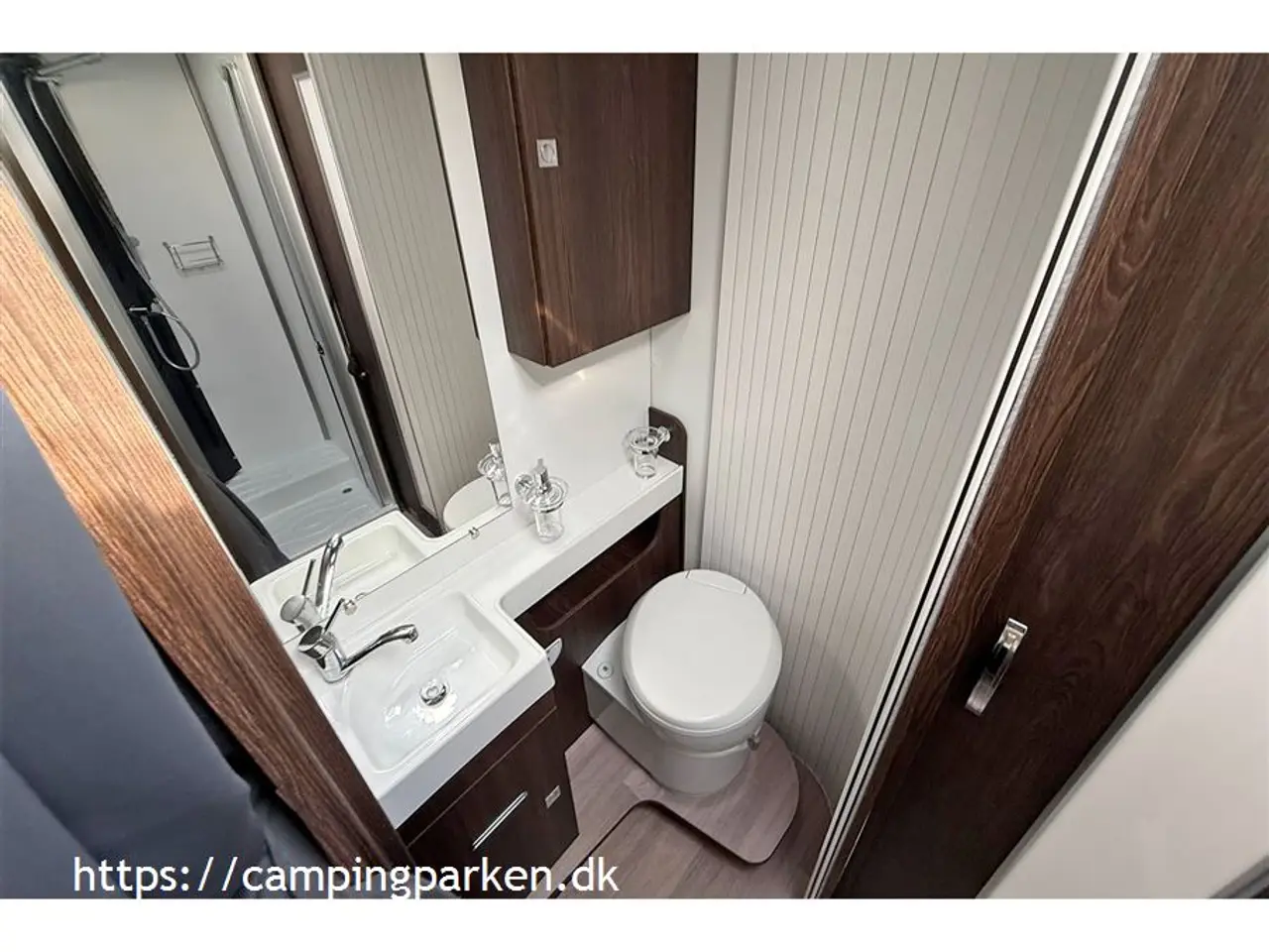Billede 15 - 2020 - Benimar Sport 363 NK   Super velholdt Benimar 363 Vinter camper til 5 personer