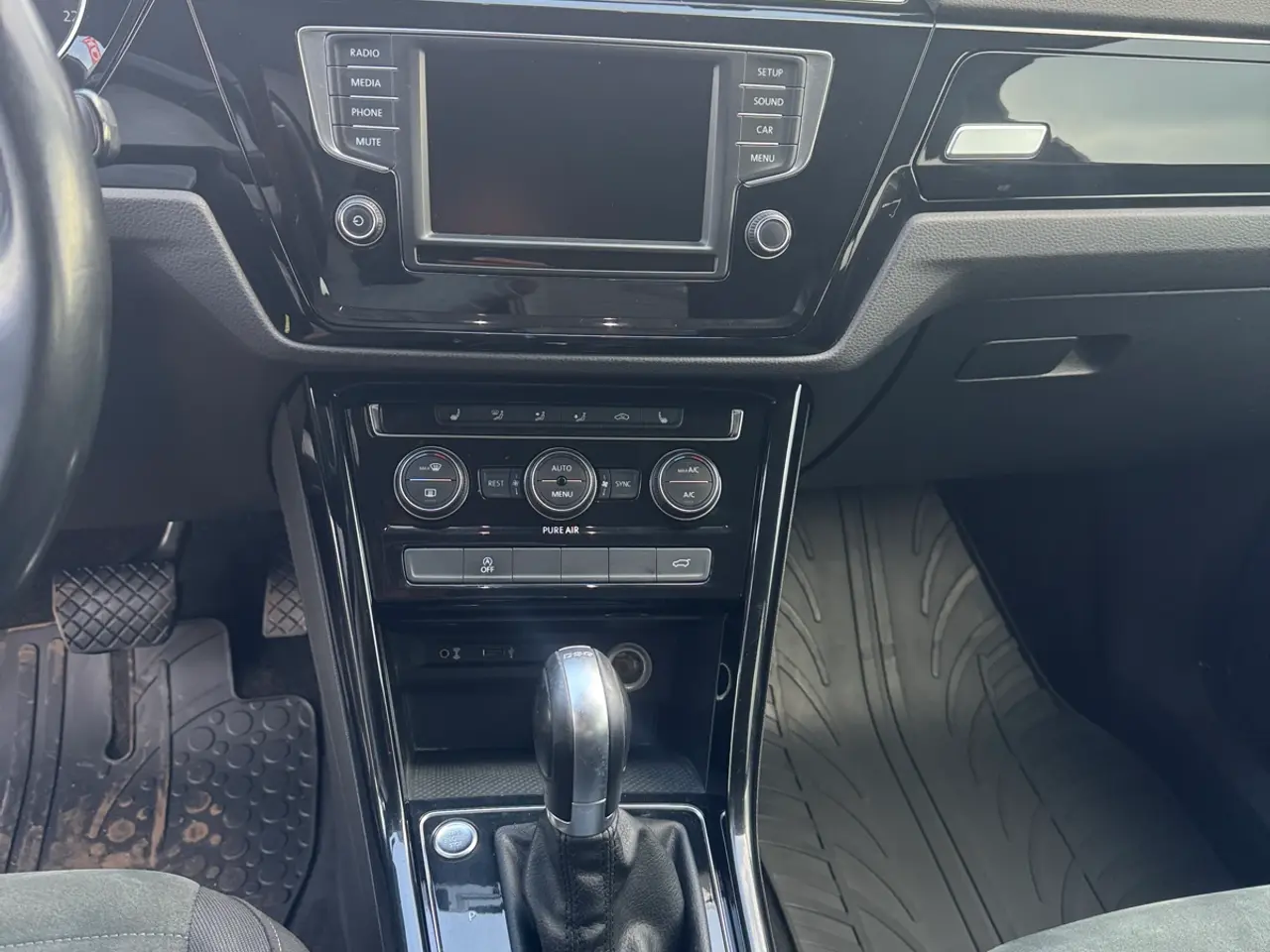 Billede 4 - VW Touran 1.6 TDI Highline DSG, årgang 2016