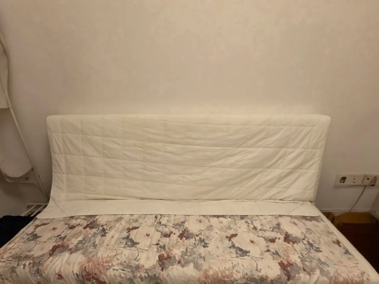 Billede 3 - Sofa cum bed- Ikea (Make an offer)