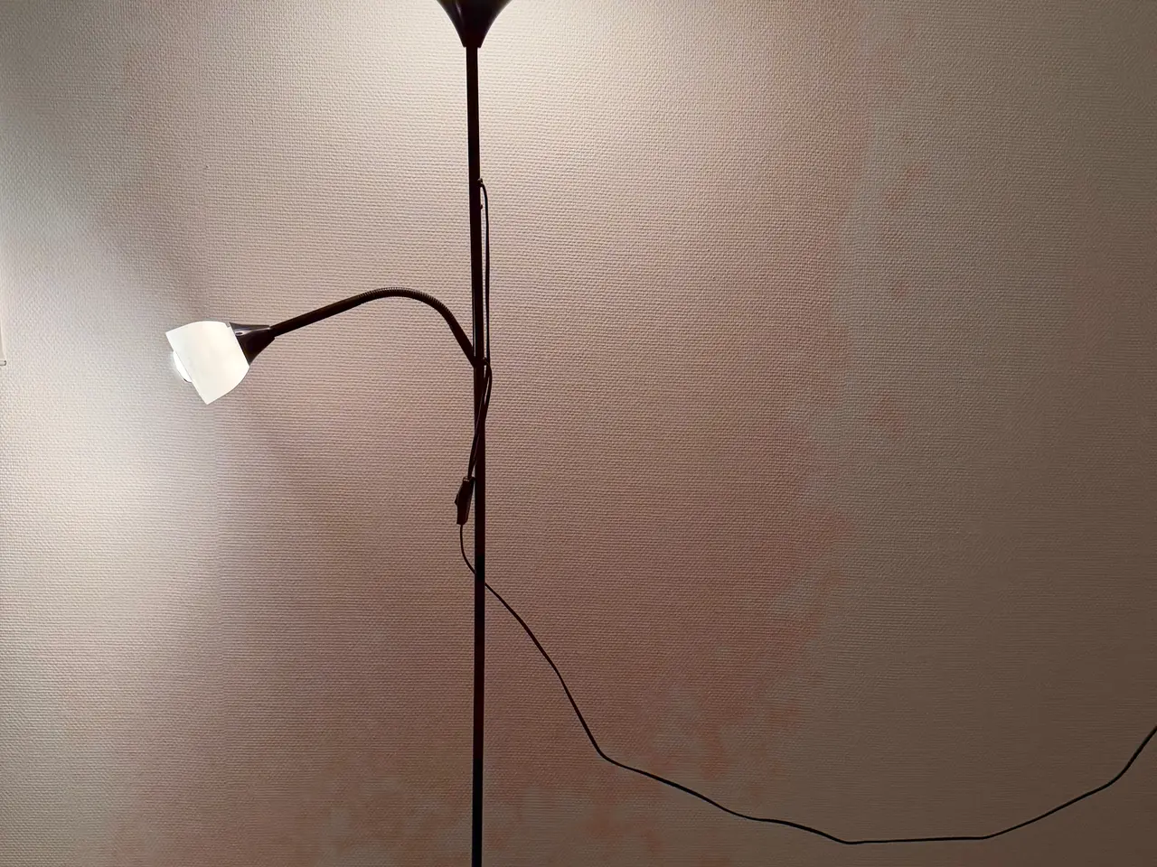 Billede 1 - Ikea gulvlampe med læselampe