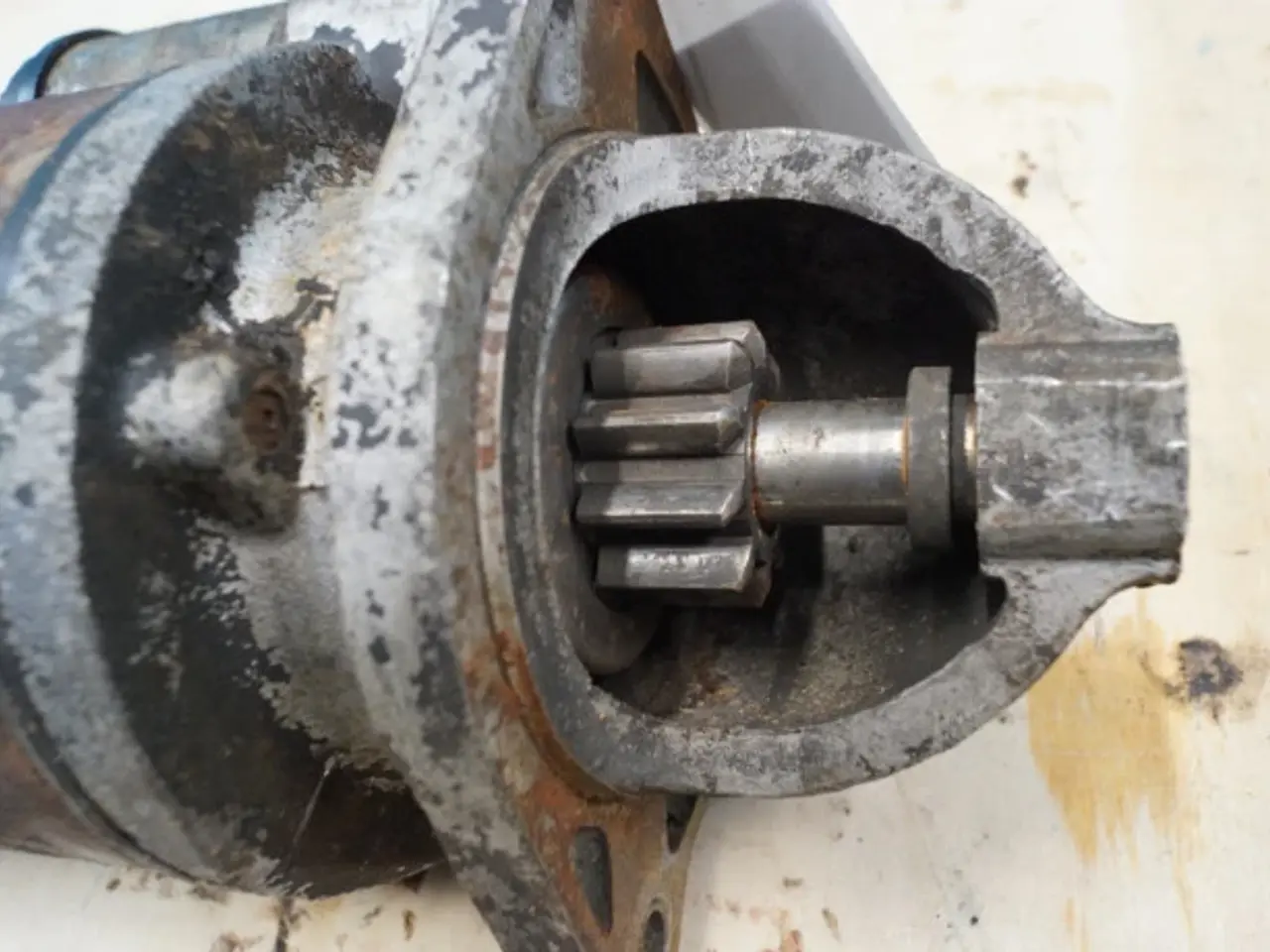 Billede 4 - Ford 4000 Starter 27528B