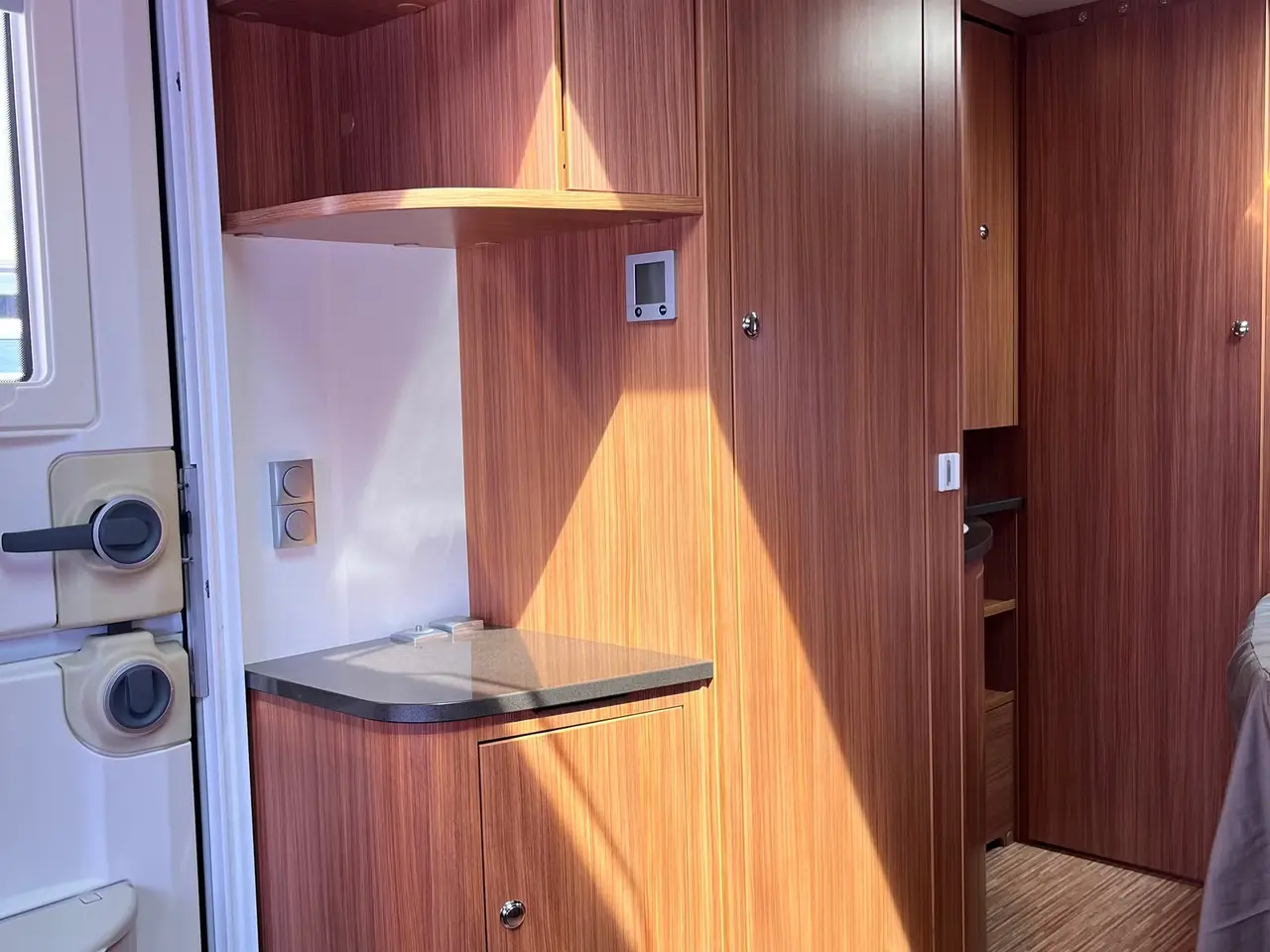 Billede 6 - Velholdt Adria Adiva 512 UP 2013 – komplet camping