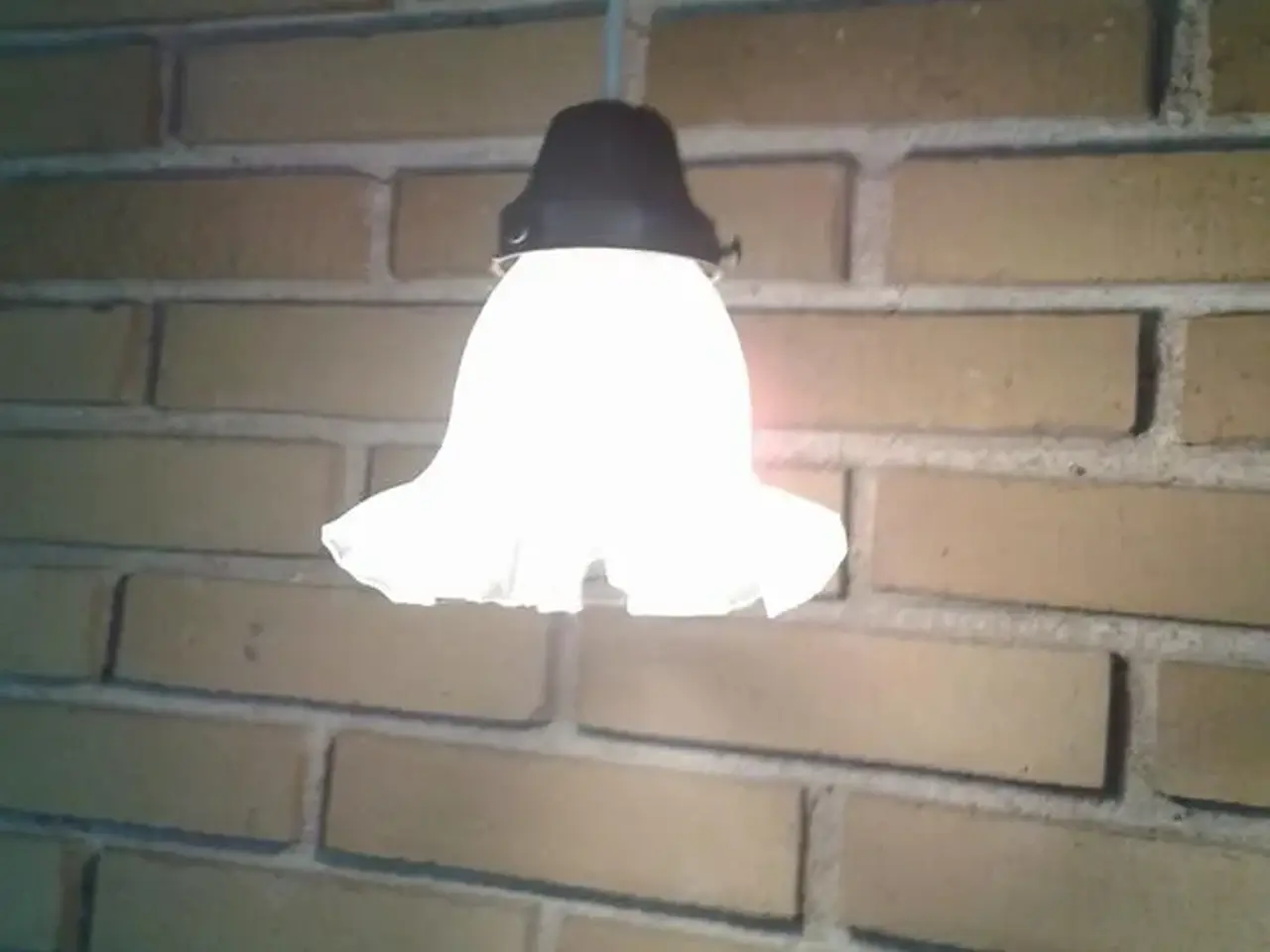 Billede 1 - Gammel hvid lampe