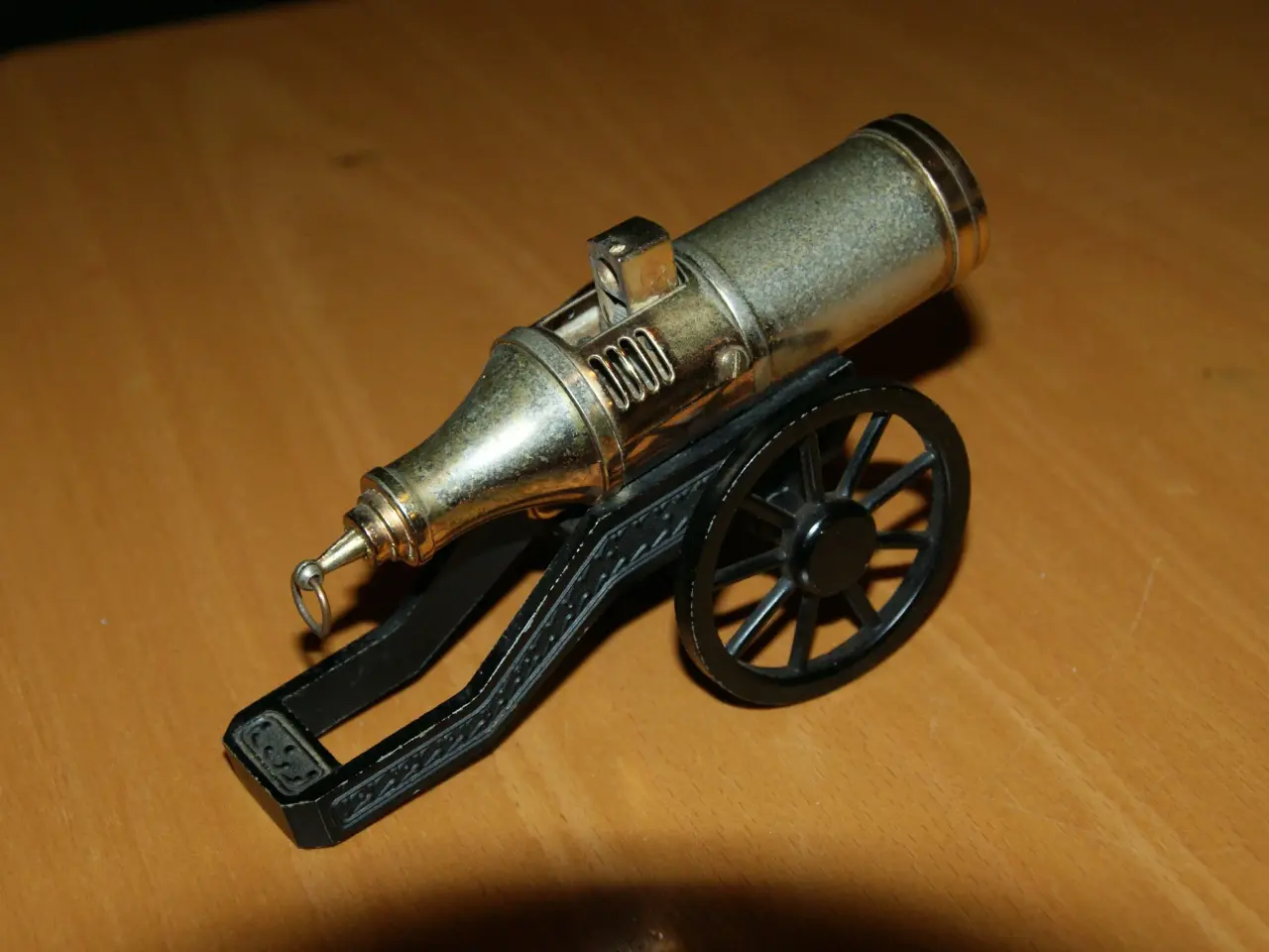 Billede 3 - NY PRIS Gammel sjælden lighter sælges.