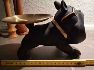 Sort Bulldog figurer