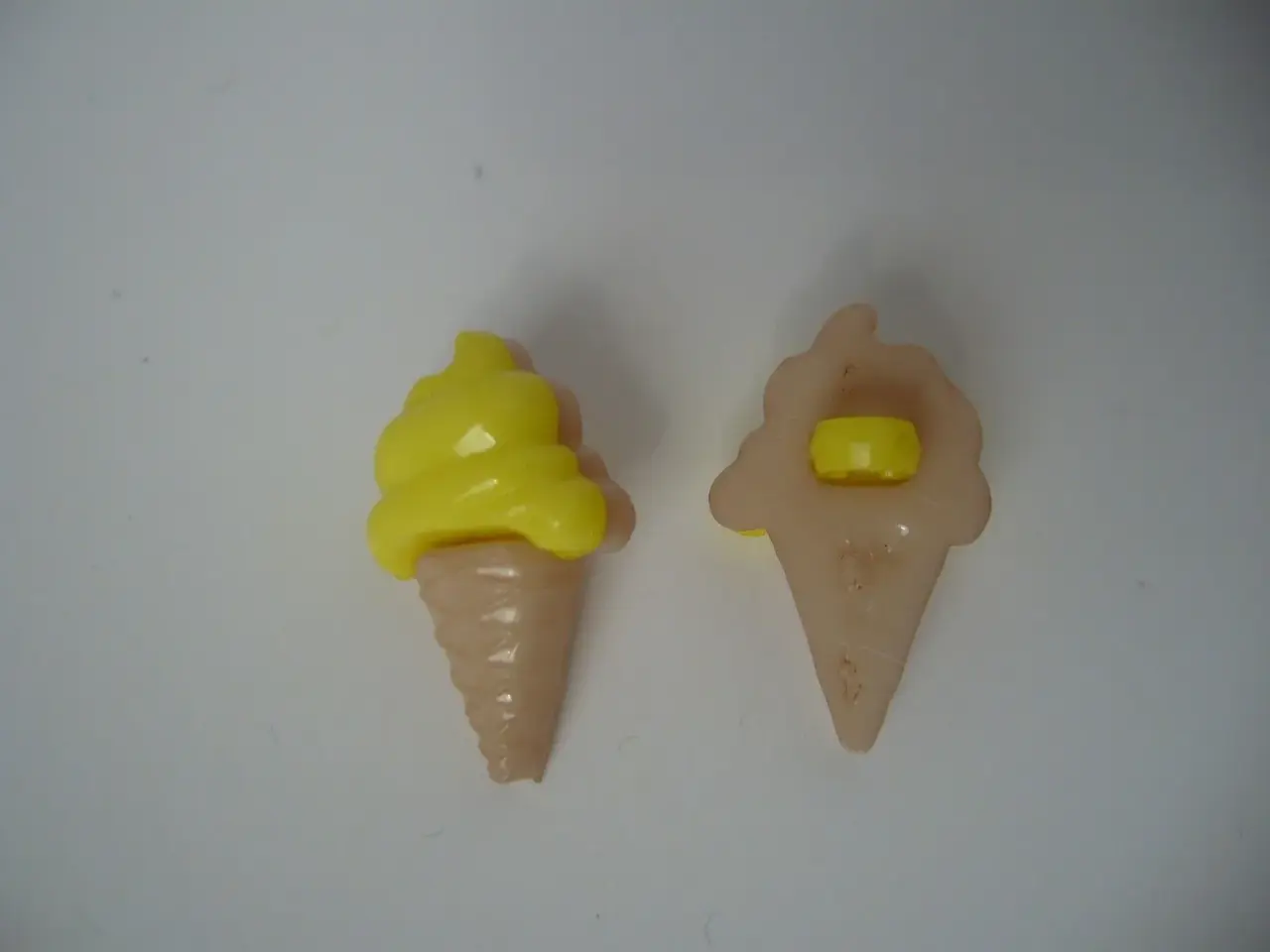 Billede 5 - Isvaffel knapper