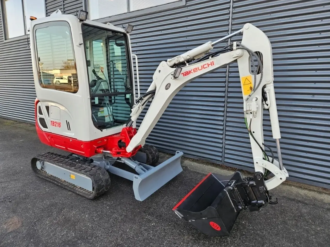 Billede 1 - Takeuchi TB 216