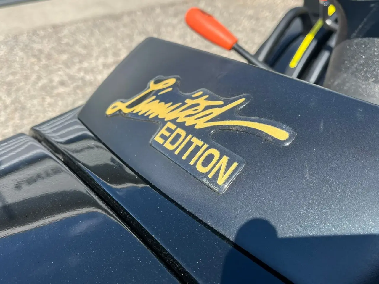 Billede 5 - Solis S26 Limited Edition i sort 6+2 Gearmaskine med Servostyring og brede traktorhjul
