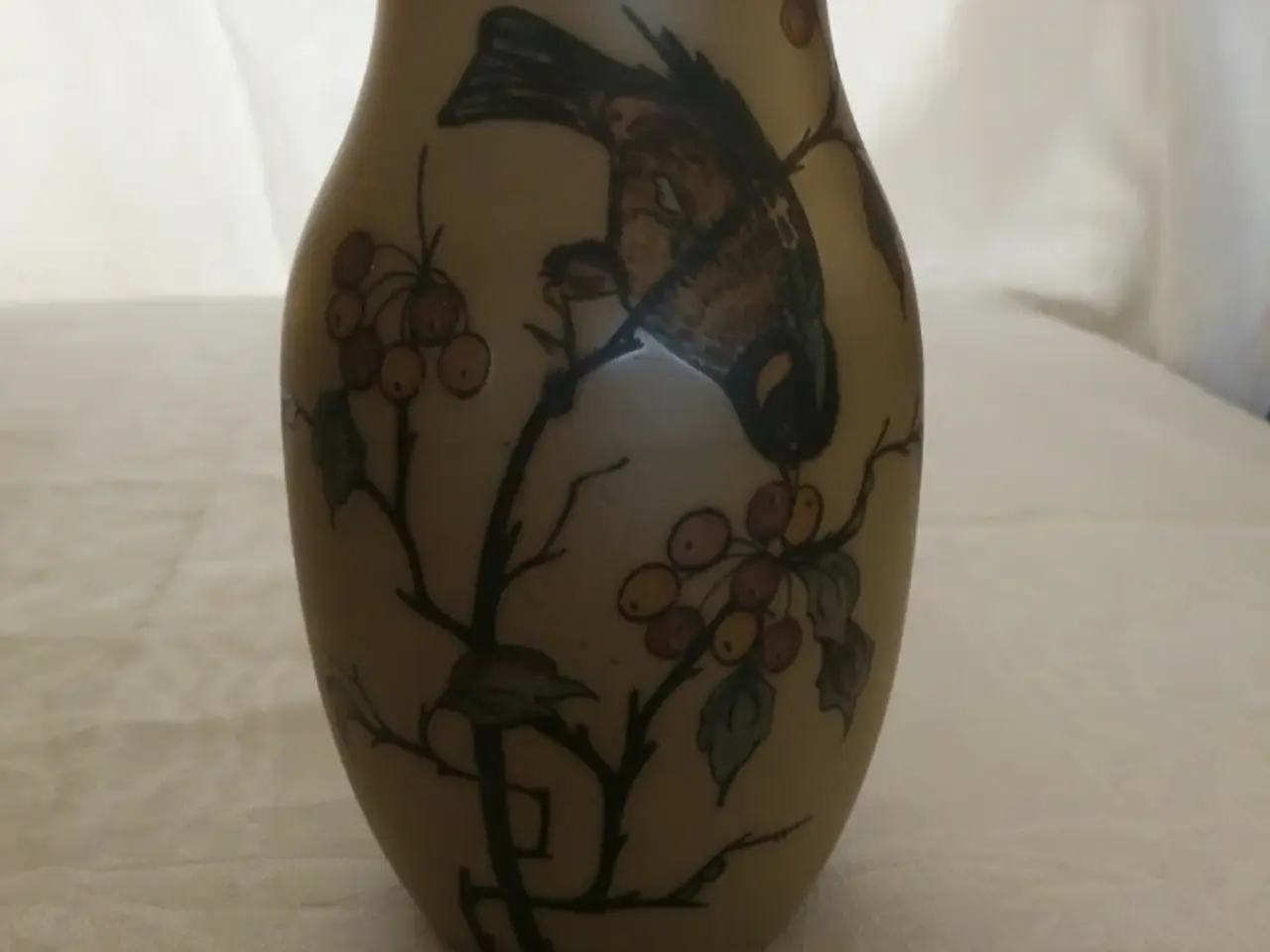 Billede 1 - Hjorth; Keramisk Vase med Fugl