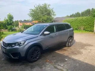 Peugeot 5008 1,5 BlueHDi 130 Allure 7prs