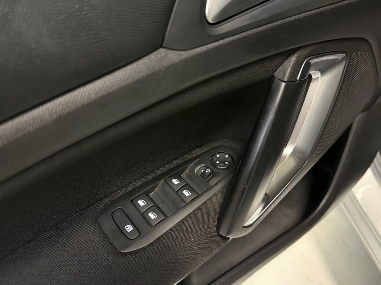 Billede 11 - Peugeot 308 1,6 BlueHDi 120 Style Limited SW