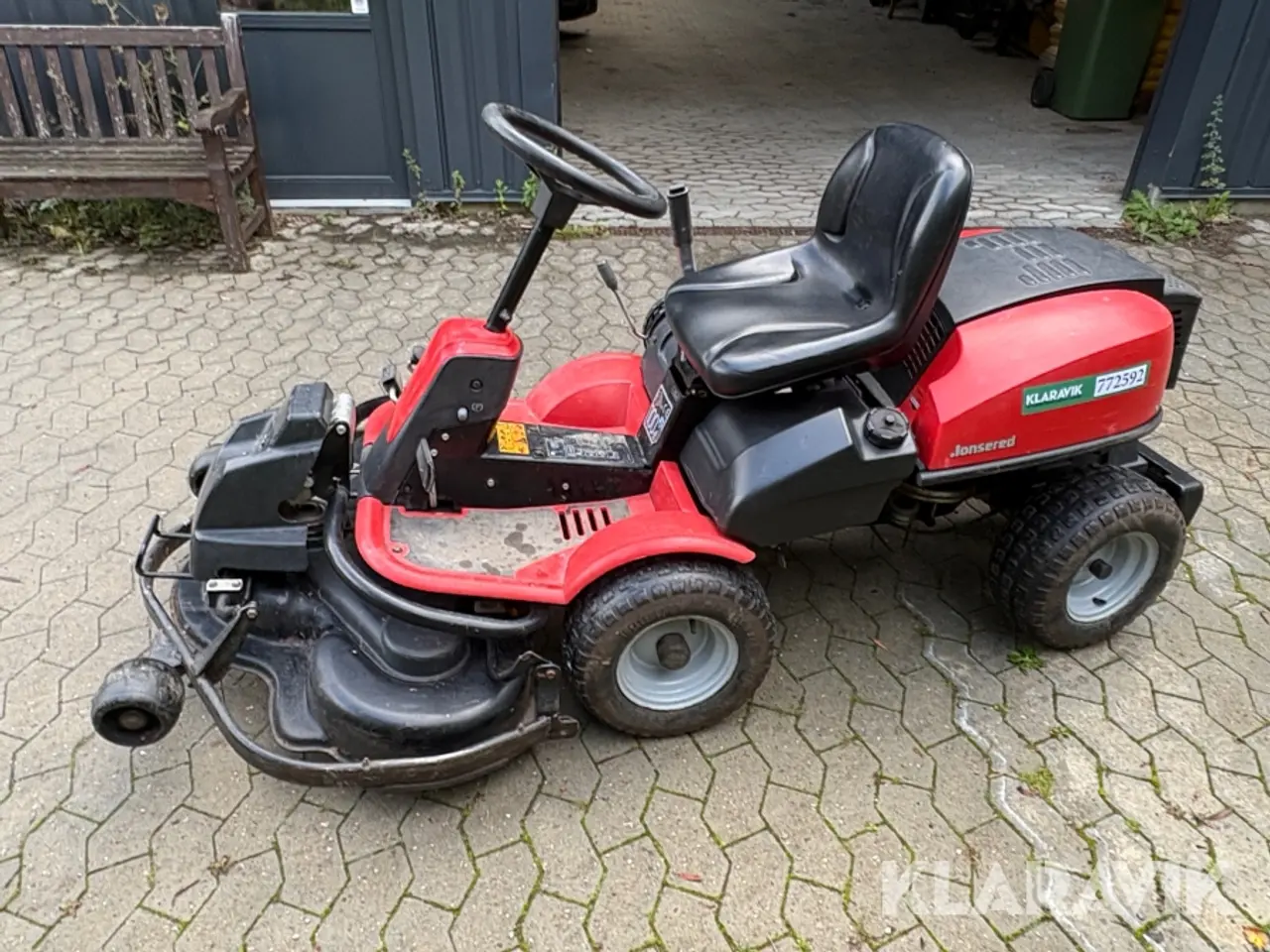 Billede 2 - Plæneklipper Jonsered/Husqvarna FR2216A