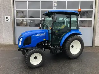 New Holland Boomer 55