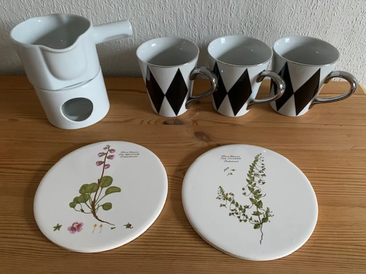 Billede 3 - Oprydning, køkkenting, bøger, indbo m.m. BYD :-)