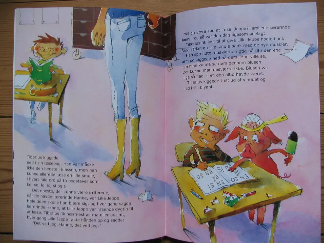 Billede 2 - Tiberius Tudefjæs laver muskler