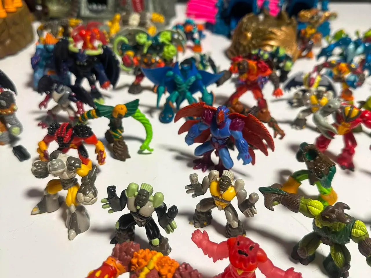 Billede 4 - Stor Gormiti-samling – 81 figurer + playsets 