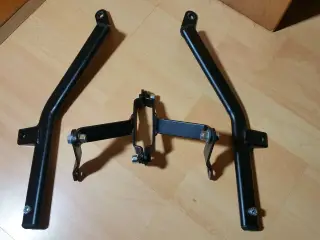Givi Wingrack beslag til Suzuki VX 800