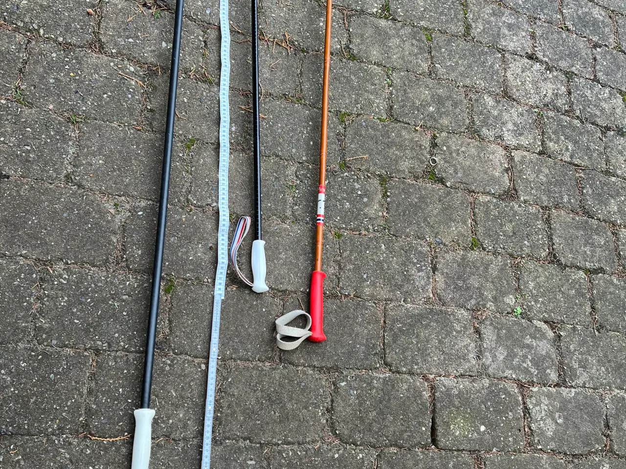 Billede 6 - 3 par ski med stave, ældre modeller